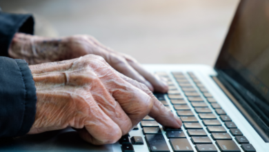 Curso GRATUITO de internet segura para idosos
