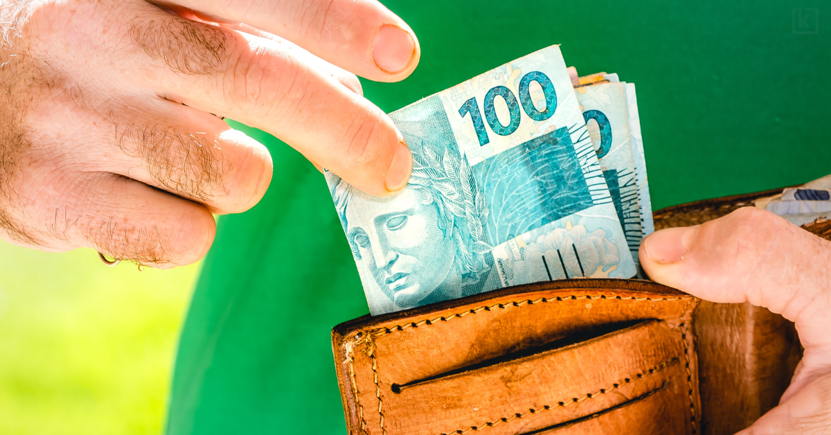 Benefício para idosos: Governo libera auxílio mensal de R$ 600