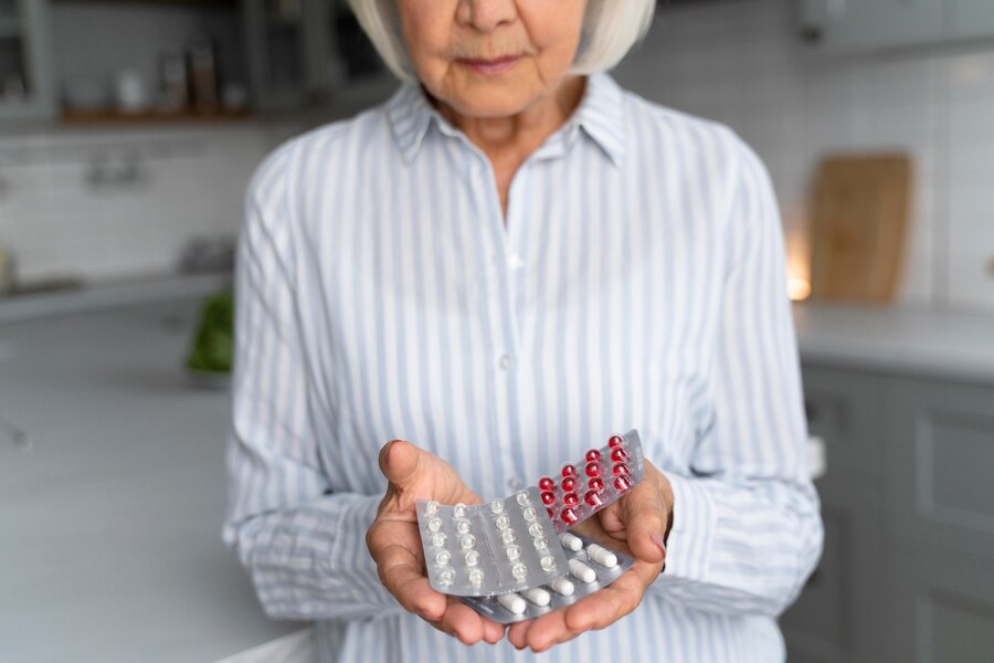 Como Retirar Medicamentos e Outros Itens na Farmácia Popular. Imagem: Freepik