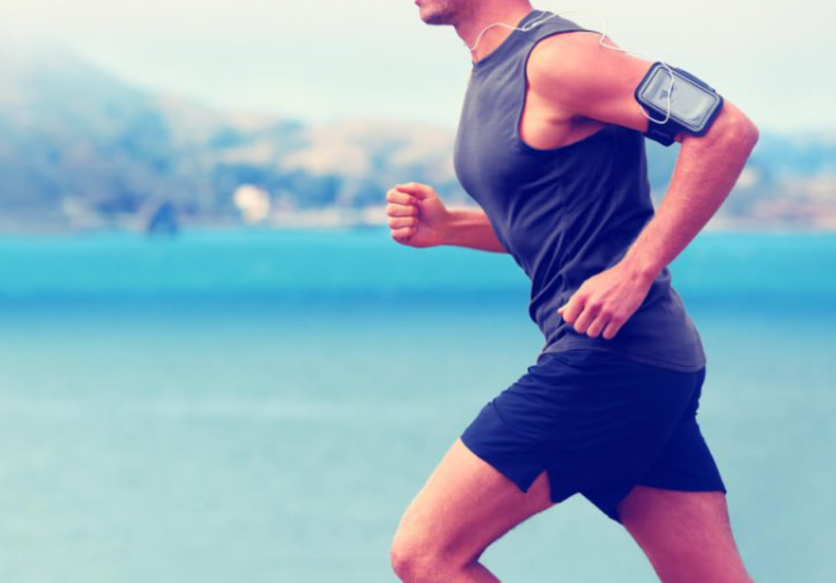 Com que frequência devo me exercitar para manter a saúde?