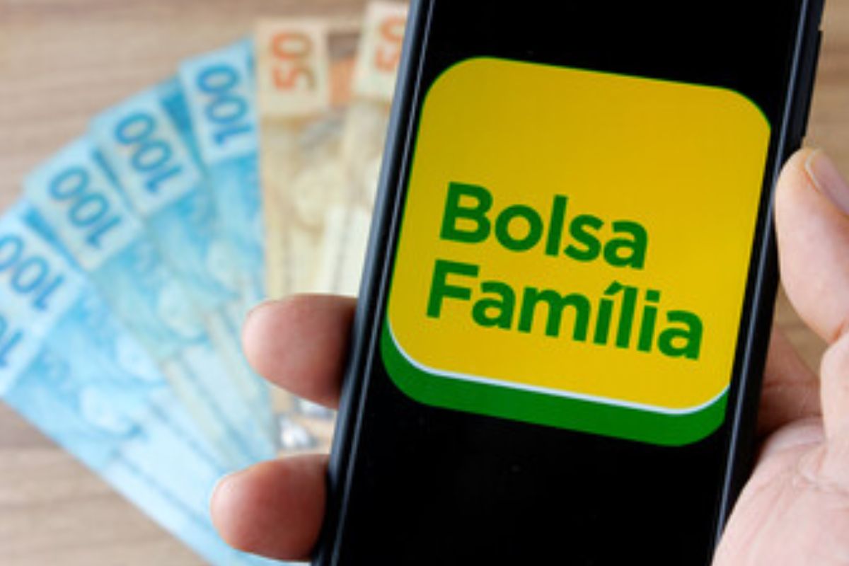 Atenção! Quem Vai Receber o Bolsa Família NESTA Terça? Confira AGORA!