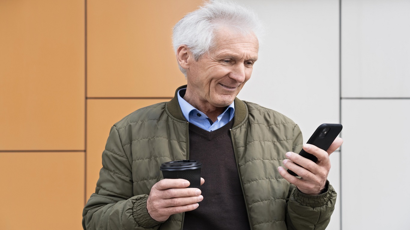 Já tentou usar uma mesma conta de WhatsApp em dois celulares diferentes? Aprenda agora