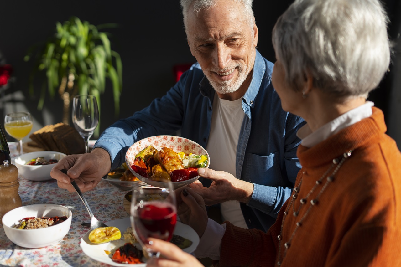 Envelheça com Saúde: Descubra os Alimentos Essenciais para o Cardápio dos Idosos