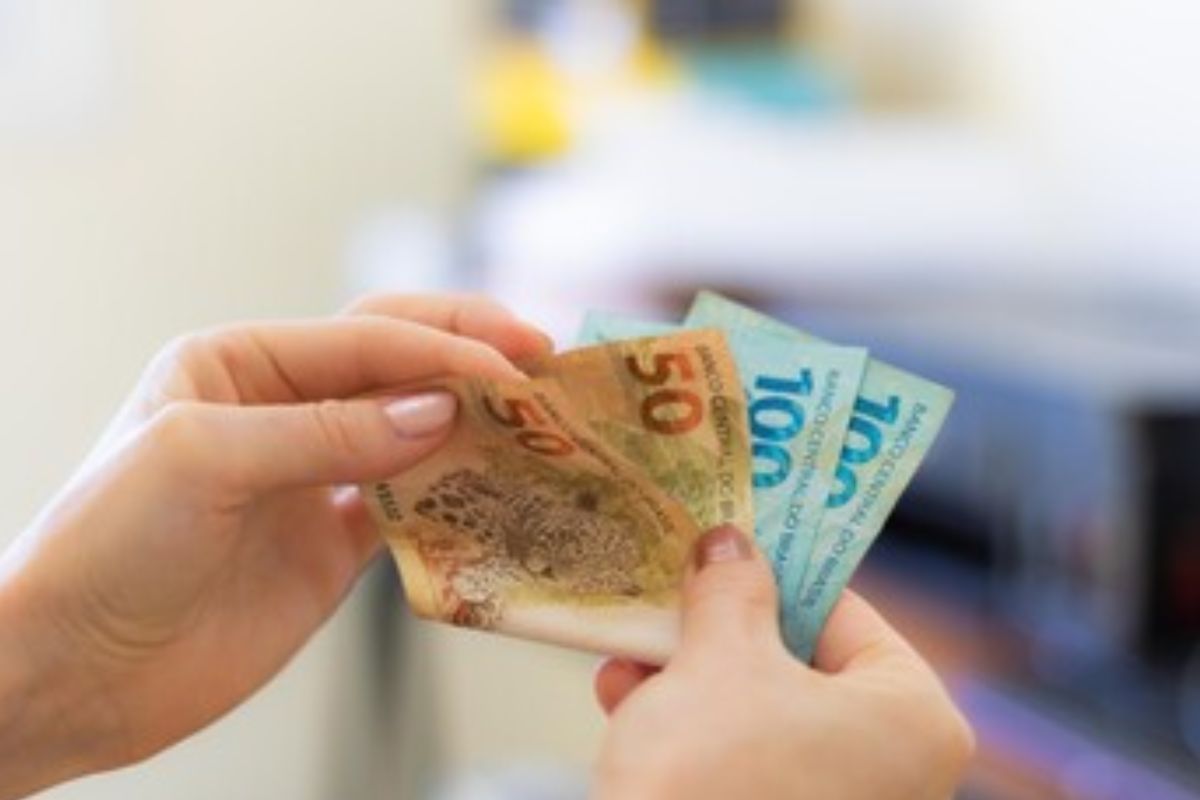 Auxílio de R$ 102 para Inscritos no CadÚnico: Descubra Se Você Foi Contemplado