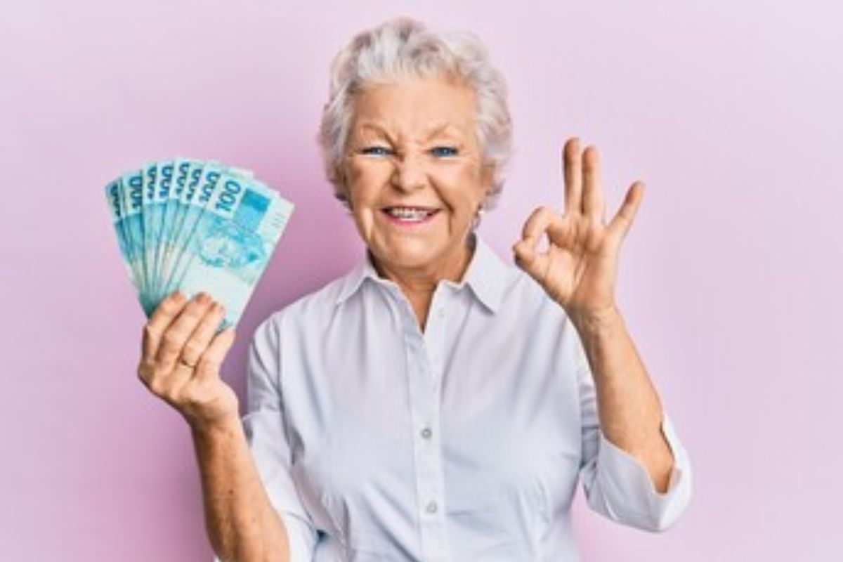 Governo Garante Pagamento Extra para Idosos no Fim de Ano: Saiba Mais