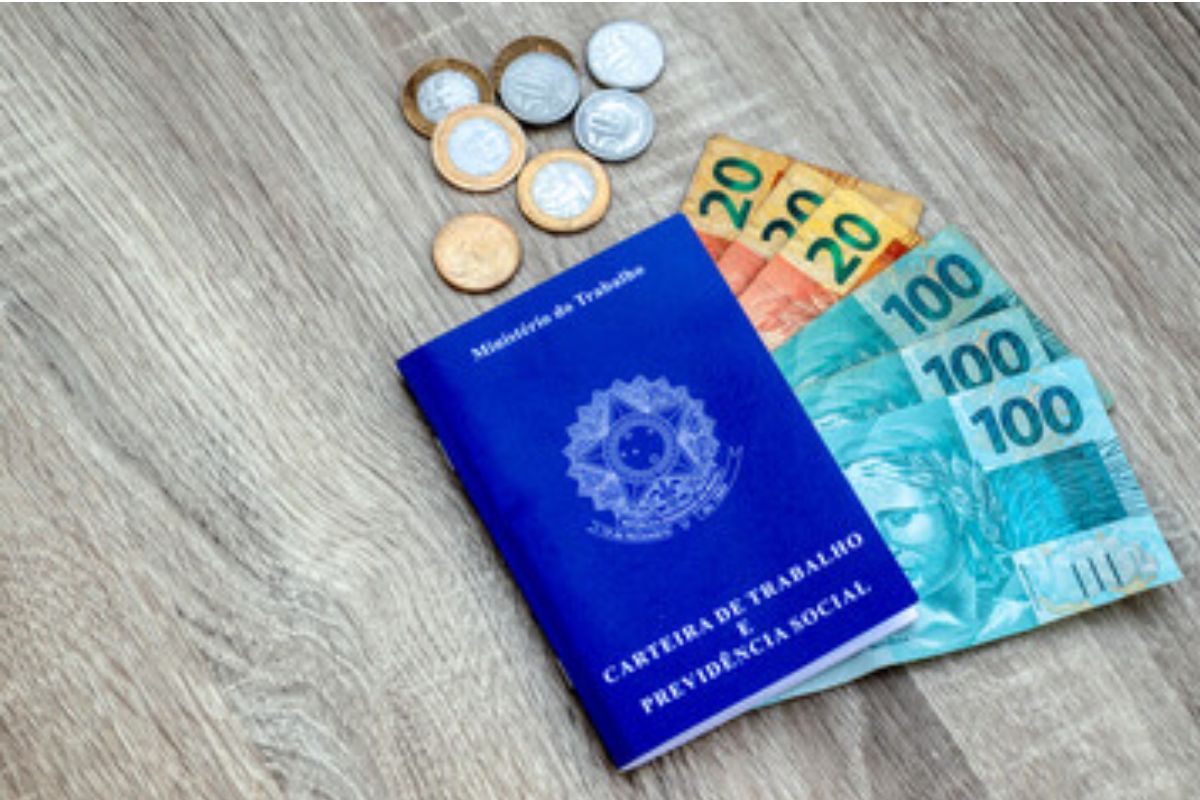 Tem Direito ao Benefício Extra de R$ 300,00 do INSS? Descubra Aqui!