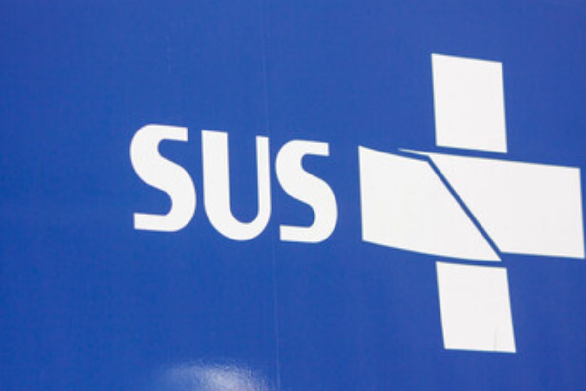 SUS Introduz Bengalas Coloridas para Melhorar a Inclusão de Pessoas com Deficiência Visual