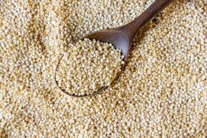 A Quinoa pode ser uma ótima alternativa para quem busca uma dieta mais saudável. 