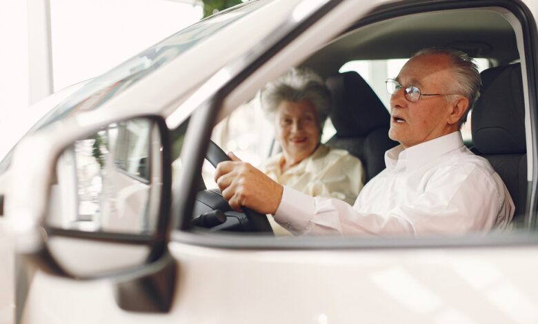 Idosos revelam os 3 carros populares perfeitos para uma vida inteira de conforto e praticidade.