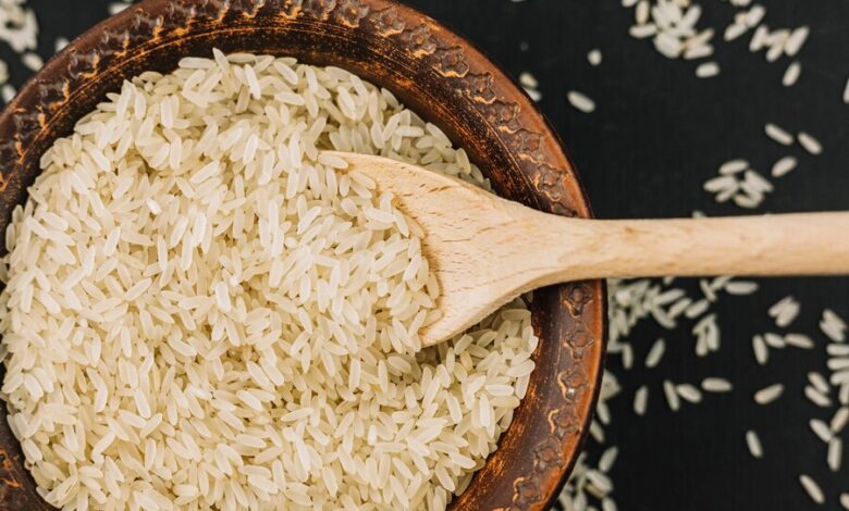 Harvard Alerta: Comer Arroz Branco é Quase Como Ingerir Açúcar Puro