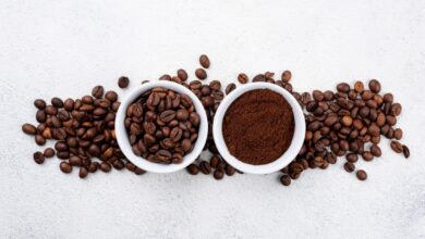 O café como um escurecedor dos cabelos brancos. Imagem: Freepik