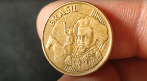 Moedas de 10 Centavos de 2003: Erros de Fabricação que Podem Valer Até R$ 25,00