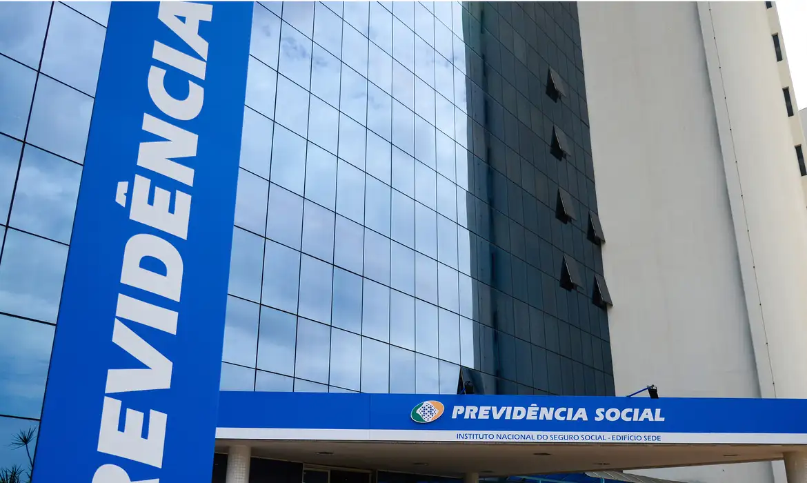 Regularize a sua situação e desbloqueie o pagamento do BPC. Imagem: Agência Brasil