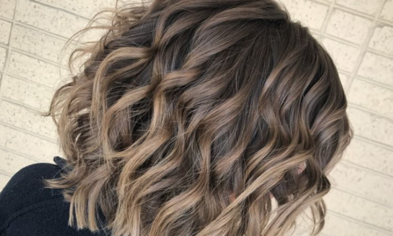 Os 7 melhores cortes de cabelo para afinar o rosto e valorizar sua beleza