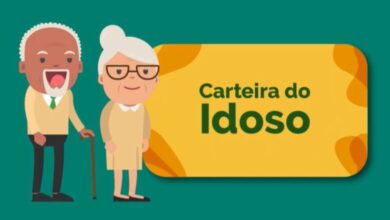 Representação gráfica de um casal de idosos ao lado de um cartão com a inscrição "Carteira do Idoso".