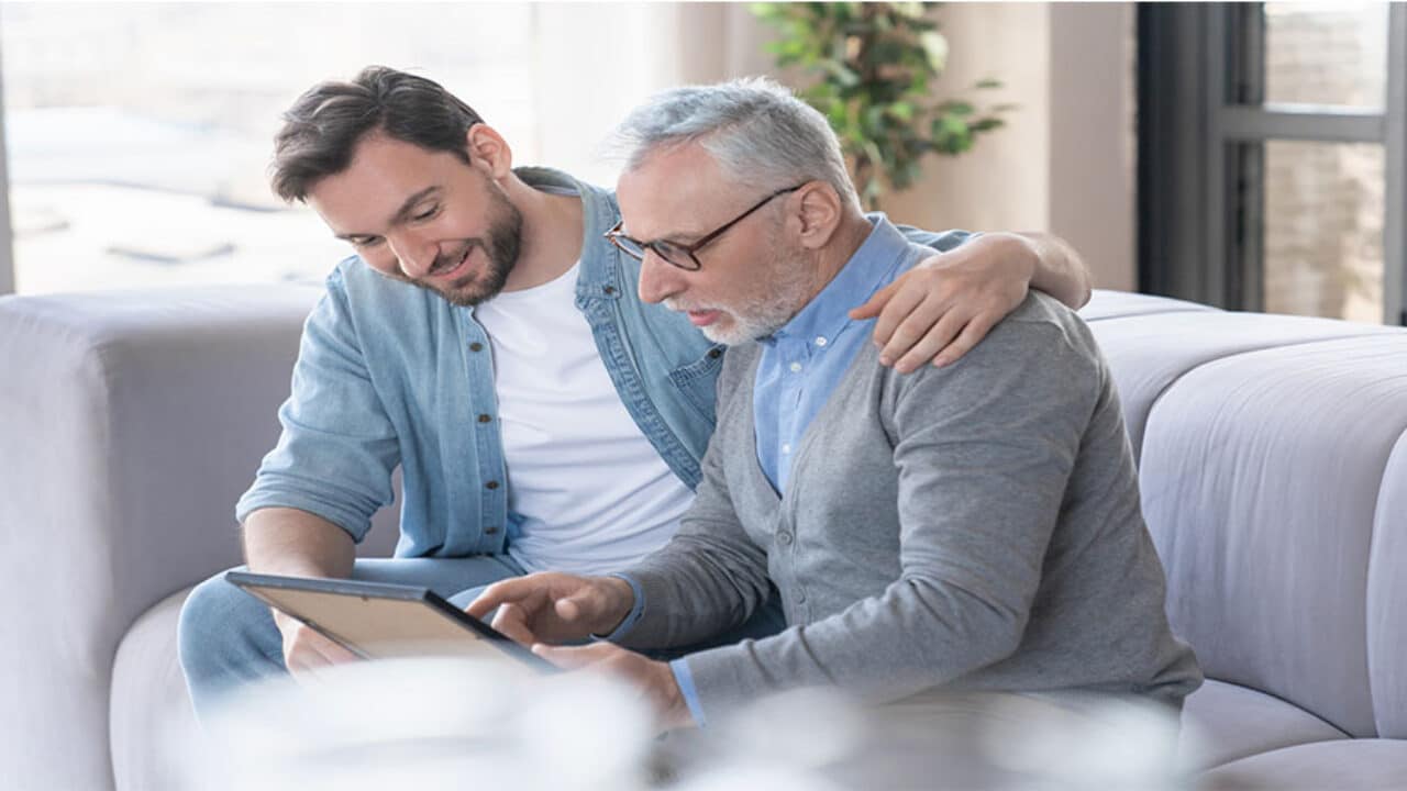 Nunca é tarde para aprender: cursos gratuitos e acessíveis para idosos