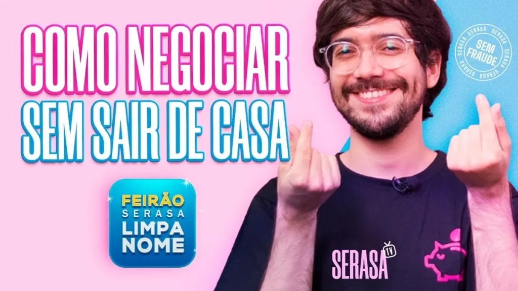 Pessoa explicando como negociar dívidas sem sair de casa no Feirão Serasa Limpa Nome.