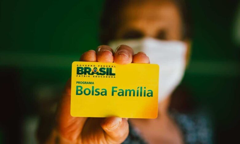 Por que Bolsa Família está menor? Ministério divulga explicação