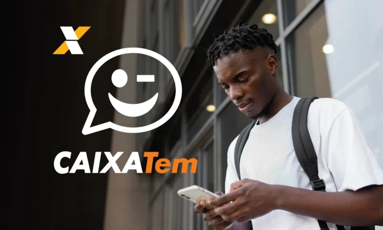 Jovem usando celular com o logo do Caixa Tem ao lado