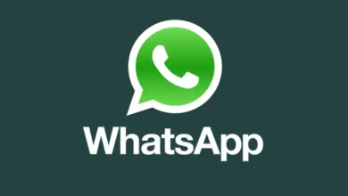 Logo do WhatsApp com fundo escuro, representando o famoso aplicativo de mensagens.