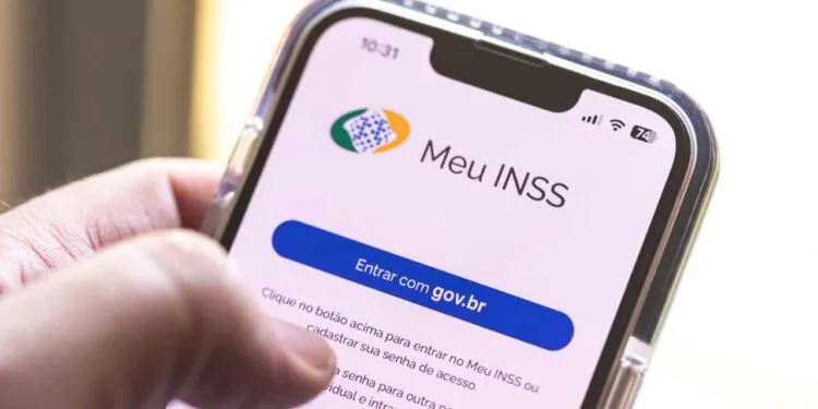 INSS: Saiba como aposentados podem reaver descontos indevidos no INSS a partir de HOJE (14/05)
