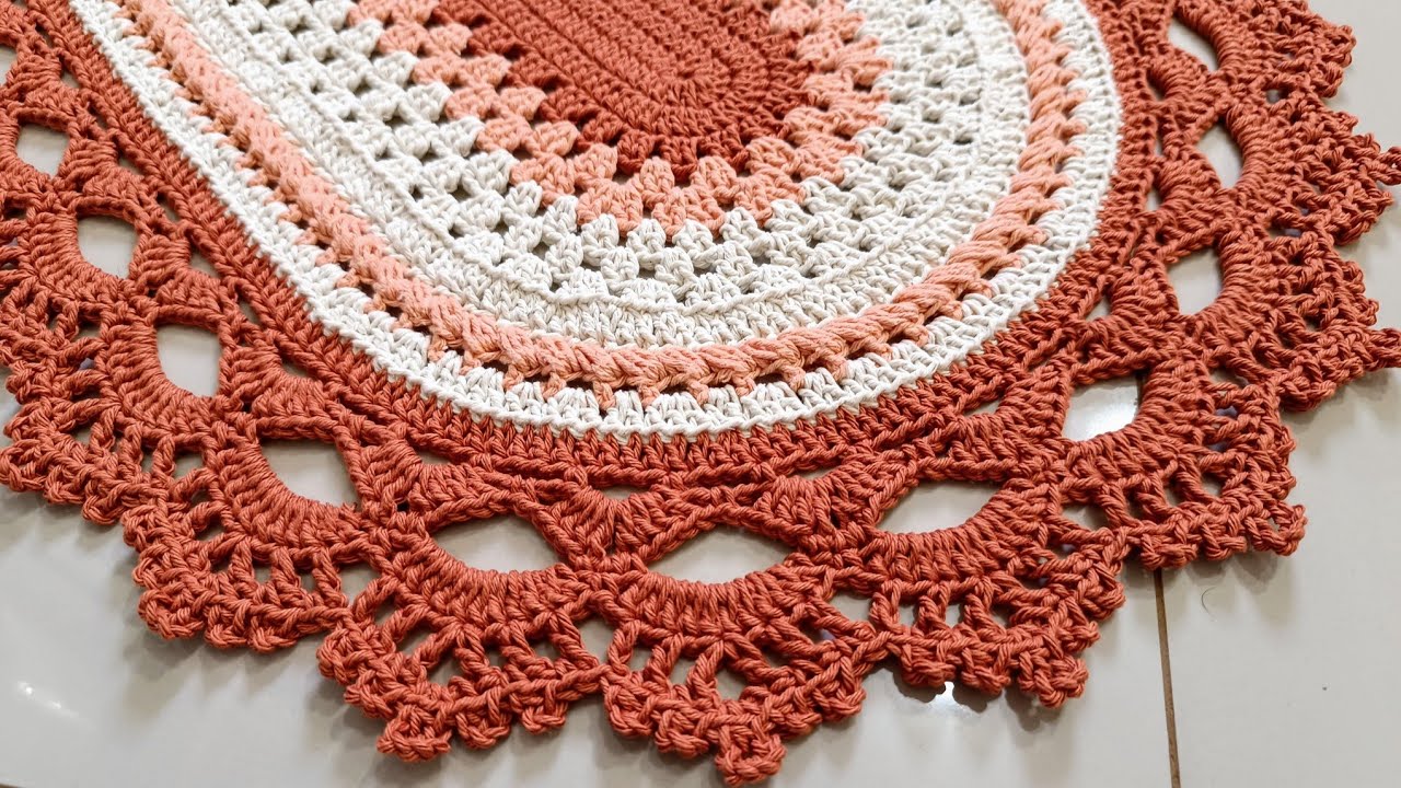 Crochê dói? Como evitar dores nas mãos, punhos e costas ao crochetar por horas