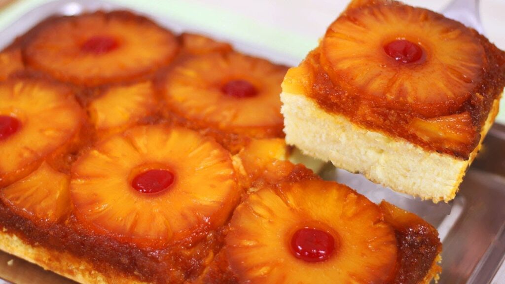 Dica de receita: O bolo de abacaxi que usa até a casca, e fica irresistível