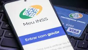 Tela do aplicativo Meu INSS com opção de login pelo gov.br