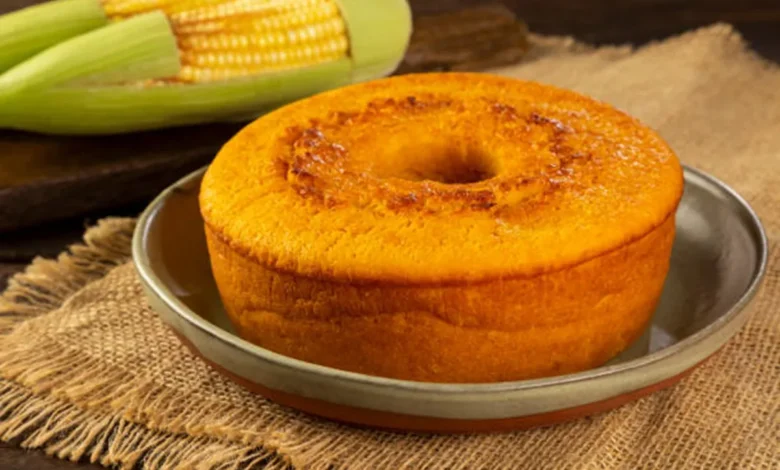 Bolo de fubá simples e delicioso, popular no TikTok