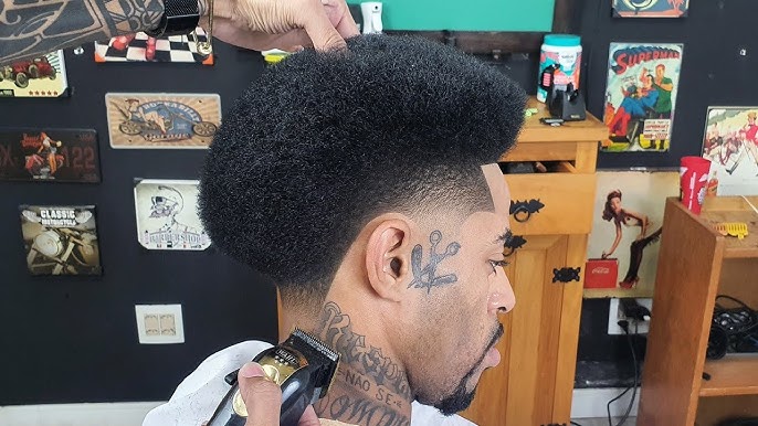 Tesouras de Liberdade: Cortes que valorizam a textura do cabelo crespo