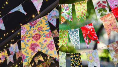 Bandeirinhas coloridas de tecido decorando ambiente interno e externo em festa junina.