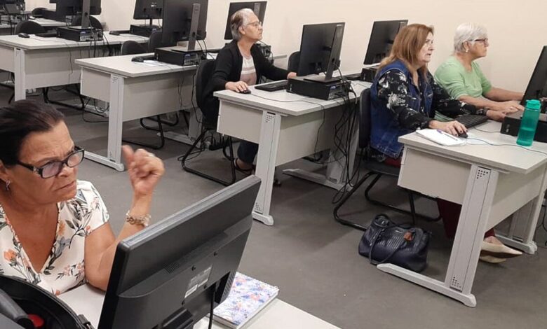 Nunca é tarde para recomeçar: os cursos que transformam a vida depois dos 60