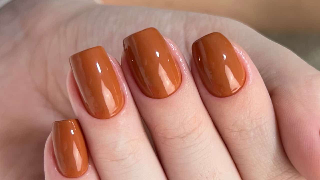 Top 5 erros que você comete e destroem suas unhas sem perceber