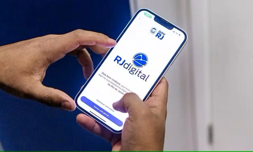 Tela inicial do aplicativo RJ Digital exibida em um smartphone, mostrando a interface de entrada.