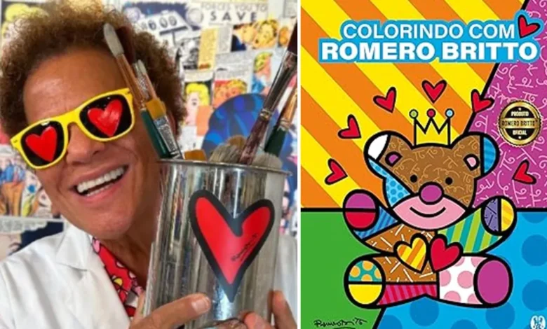 Romero Britto segurando pincéis ao lado de capa do livro infantil