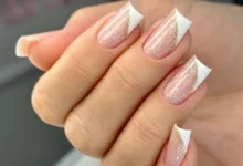 Remoção profissional de unhas de fibra de vidro com broca elétrica
