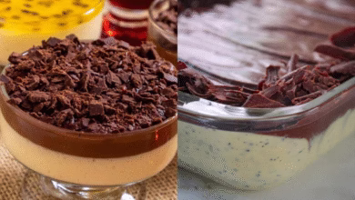 Montagem com duas sobremesas cremosas com chocolate, servidas em taça e travessa de vidro.