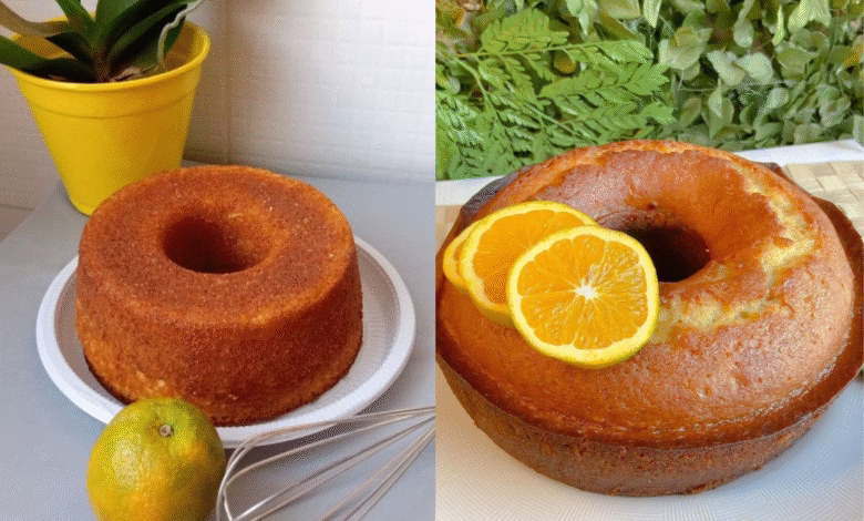 Dois bolos de laranja fofinhos em pratos brancos, um decorado com fatias da fruta
