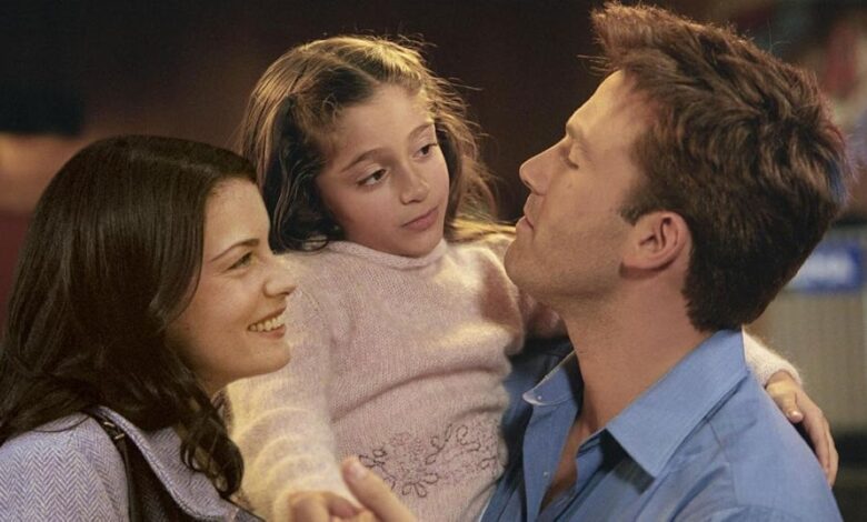 Cena emocionante do filme Menina dos Olhos com Ben Affleck e sua filha