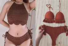 Biquíni de crochê boho com franjas em cores vibrantes, ideal para o verão de 2025.