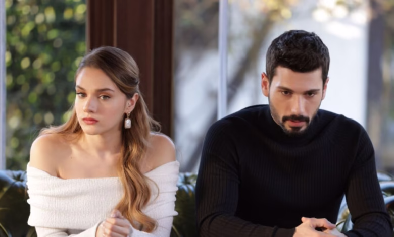 Cena dramática de casal em novela turca exibida em agosto