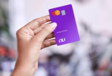 Cartão do Nubank mostrando a opção de aumento automático de limite de crédito.