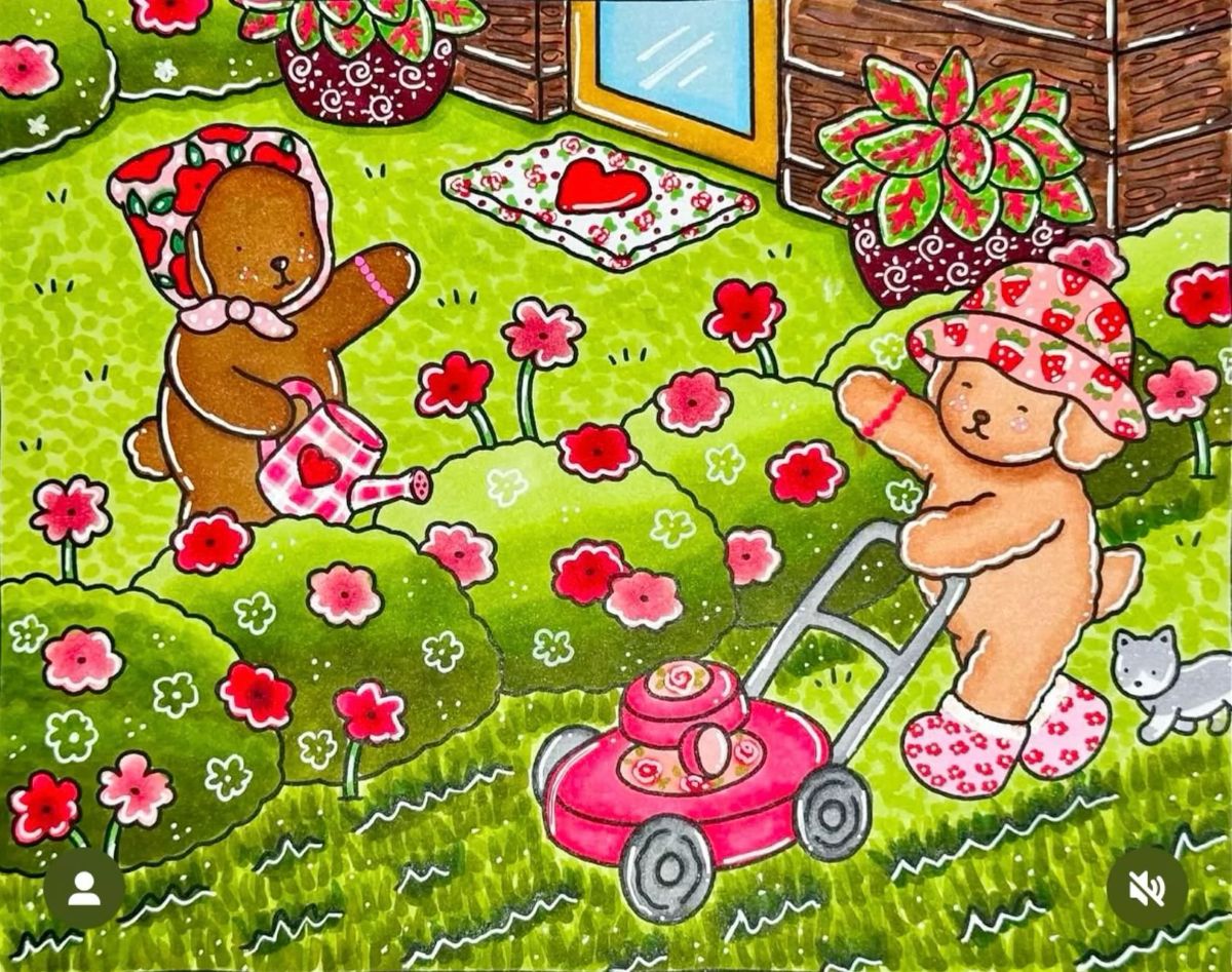 Ursinhos fofos com chapéus de morango e flores regando e cortando a grama do jardim.