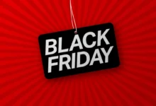 Cartão de promoção para Black Friday 2025, com fundo vermelho e texto destacado.