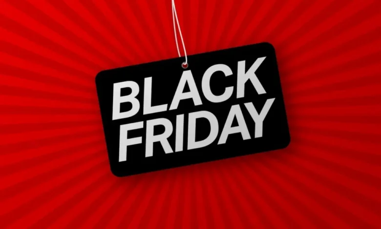Cartão de promoção para Black Friday 2025, com fundo vermelho e texto destacado.