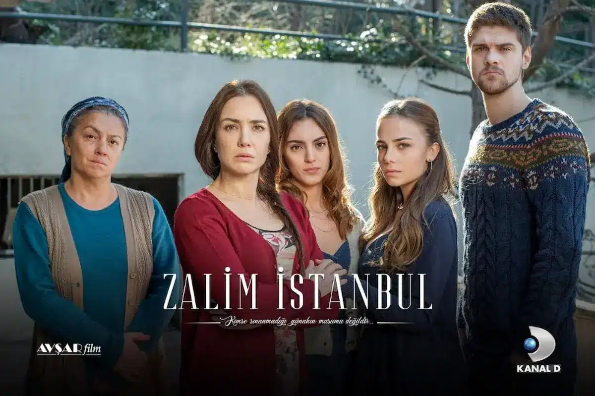 "Imagem promocional de 'Cruel Istambul', série que estreia na Band, destacando cenas de ação e drama nos primeiros episódios.