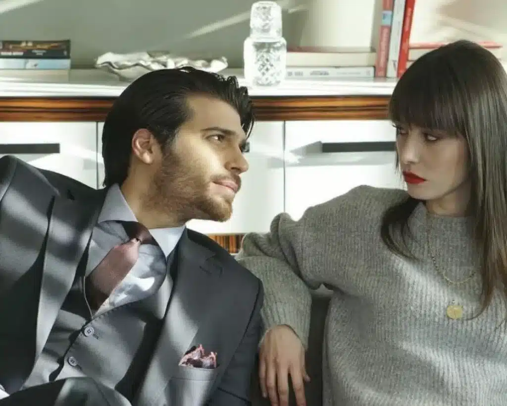 Cena da novela turca Dolunay, que superou Vale Tudo no ranking de streaming.