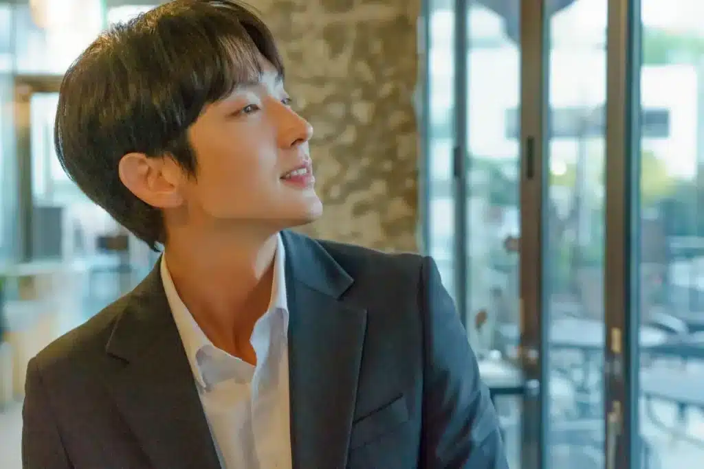 Do Hyun Soo, personagem do dorama "Flower of Evil".