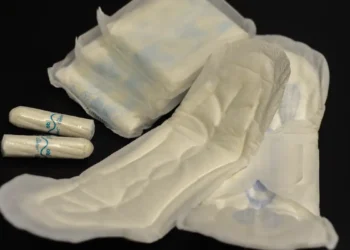 Absorventes descartáveis e protetores femininos