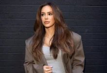 Mechas caramelo inspiradas em Bruna Biancardi, iluminando os fios e proporcionando um visual rejuvenescido e sofisticado.